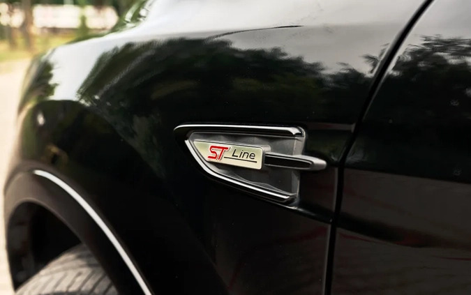 Ford Kuga cena 79900 przebieg: 199000, rok produkcji 2018 z Płock małe 781